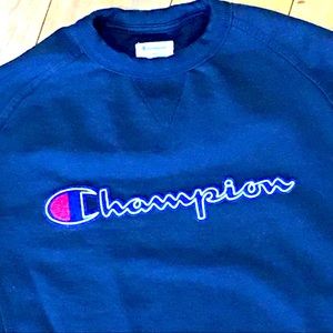 Champion athletic pullover sweatshirt  navy blue medium warm cozy
